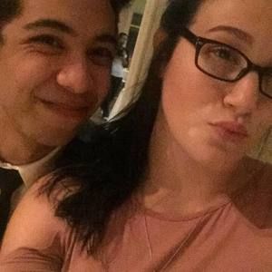 Meet your Posher, Halie